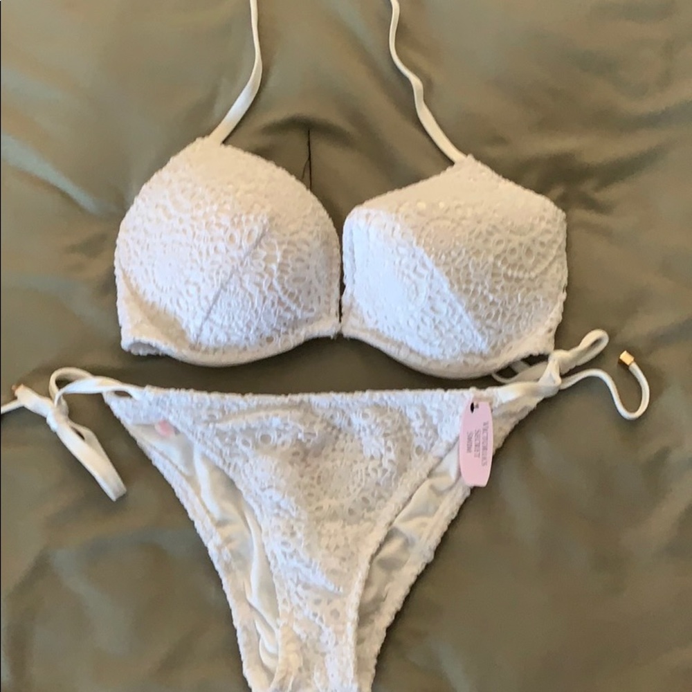 Victoria’s Secret bathing suit NEW